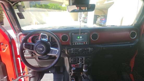 JEEP-GLADIATOR-2023