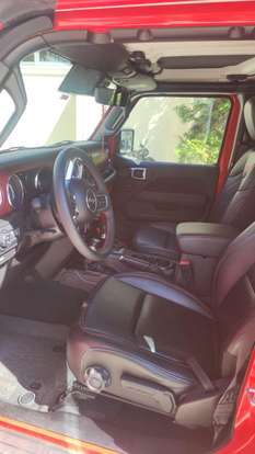 JEEP-GLADIATOR-2023
