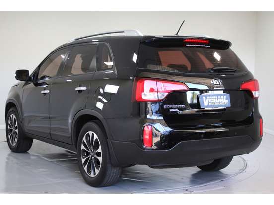 KIA-SORENTO-2.4 16V GASOLINA EX AUTOMÁTICO KIA-SORENTO-2014