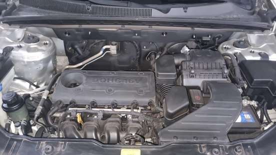 KIA-SORENTO-2010