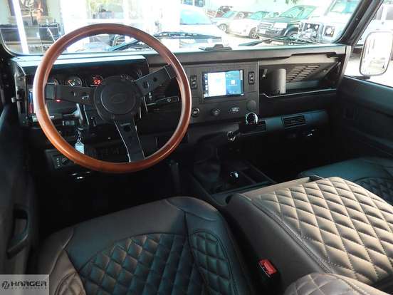 LAND ROVER-DEFENDER-2001