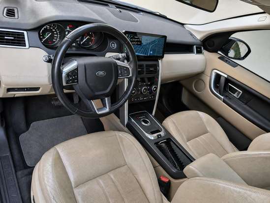 LAND ROVER-DISCOVERY SPORT-2017