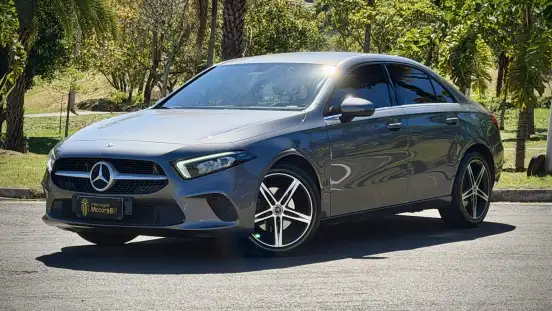 MERCEDES-BENZ-A 200-2020