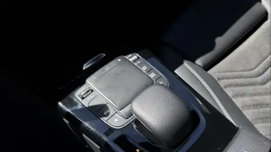 MERCEDES-BENZ-A 200-1.3 CGI GASOLINA STYLE SEDAN 7G-DCT MERCEDES-BENZ-A 200-2020
