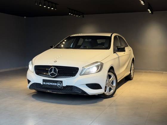 MERCEDES-BENZ A 200 1.6 TURBO URBAN 16V GASOLINA 4P AUTOMÁTICO