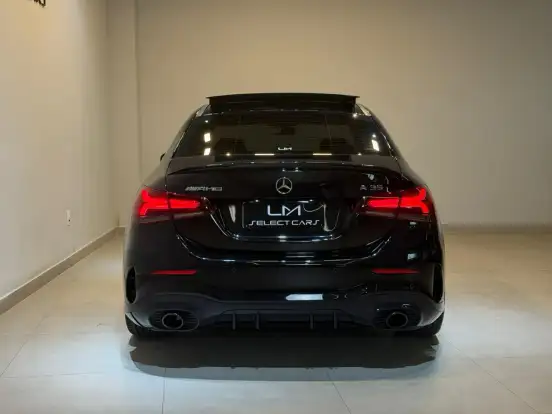 MERCEDES-BENZ-A 35 AMG-2020