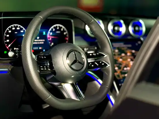 MERCEDES-BENZ-C 200-2026