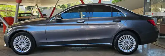 MERCEDES-BENZ-C 200-2.0 CGI AVANTGARDE 16V GASOLINA 4P AUTOMÁTICO MERCEDES-BENZ-C 200-2017