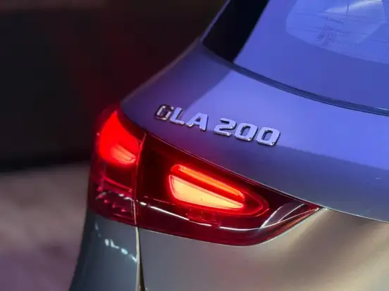 MERCEDES-BENZ-GLA 200-1.3 MHEV PROGRESSIVE 7G-DCT MERCEDES-BENZ-GLA 200-2025