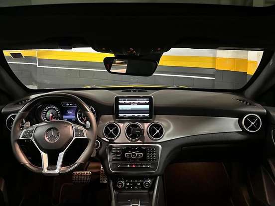 MERCEDES-BENZ-CLA 45 AMG-2.0 16V TURBOCHARGED GASOLINA 4P AUTOMÁTICO MERCEDES-BENZ-CLA 45 AMG-2015