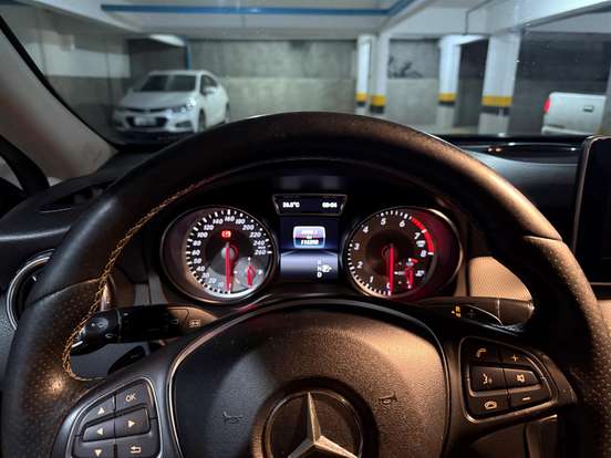 MERCEDES-BENZ-GLA 200-1.6 CGI STYLE 16V TURBO FLEX 4P AUTOMÁTICO MERCEDES-BENZ-GLA 200-2017