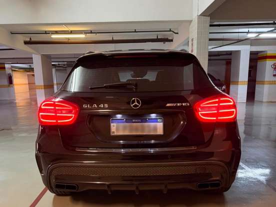 MERCEDES-BENZ-GLA 45 AMG-2.0 16V TURBO GASOLINA 4P AUTOMÁTICO MERCEDES-BENZ-GLA 45 AMG-2015