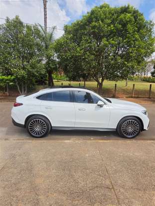 MERCEDES-BENZ-GLC 300-2025