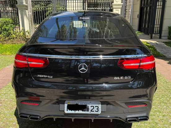 MERCEDES-BENZ-GLE 63 AMG-5.5 V8 TURBO GASOLINA 4MATIC 7G-TRONIC MERCEDES-BENZ-GLE 63 AMG-2018