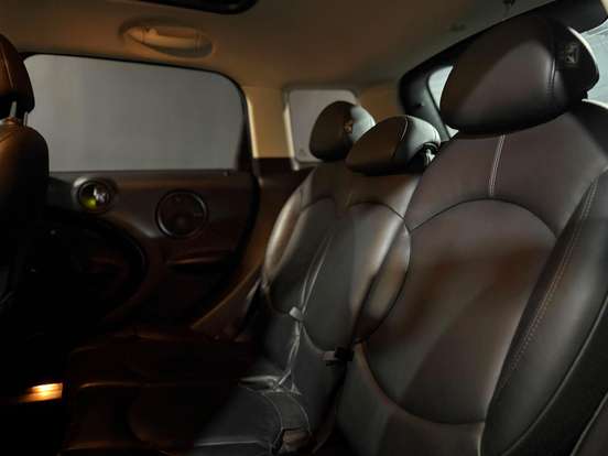 MINI-COUNTRYMAN-2011