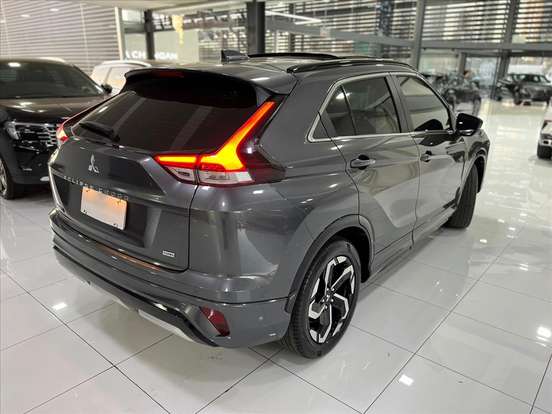 MITSUBISHI-ECLIPSE CROSS-1.5 MIVEC TURBO GASOLINA HPE CVT MITSUBISHI-ECLIPSE CROSS-2024