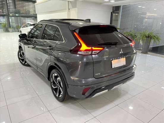 MITSUBISHI-ECLIPSE CROSS-1.5 MIVEC TURBO GASOLINA HPE CVT MITSUBISHI-ECLIPSE CROSS-2024