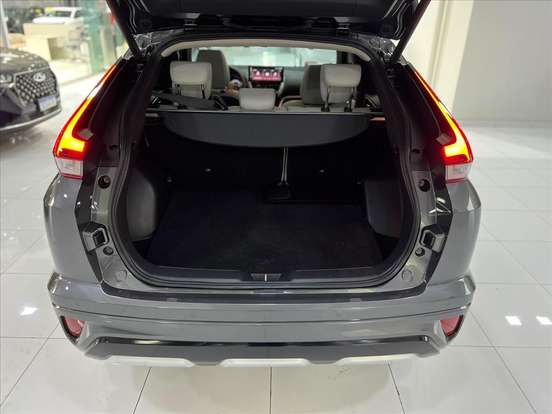 MITSUBISHI-ECLIPSE CROSS-2024