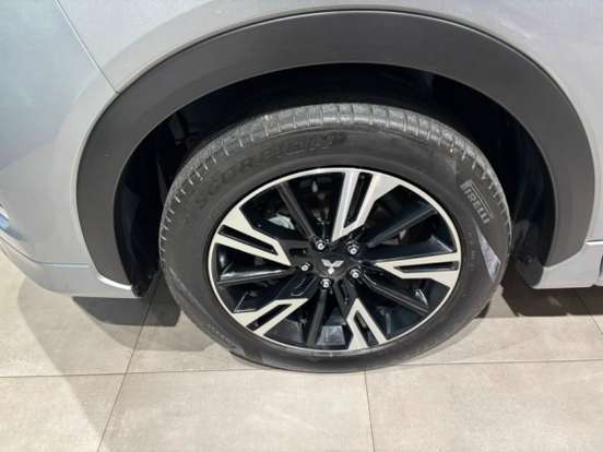MITSUBISHI-ECLIPSE CROSS-1.5 MIVEC TURBO GASOLINA HPE CVT MITSUBISHI-ECLIPSE CROSS-2024