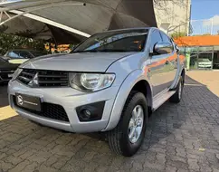 MITSUBISHI L200 TRITON 2.4 HLS 4X2 CD 16V FLEX 4P MANUAL MITSUBISHI L200 TRITON 2.4 HLS 4X2 CD 16V FLEX 4P MANUAL