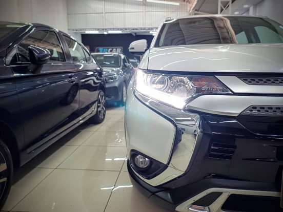 MITSUBISHI-OUTLANDER-2.0 MIVEC GASOLINA HPE AUTOMÁTICO MITSUBISHI-OUTLANDER-2021