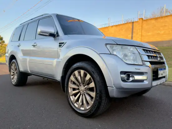 MITSUBISHI-PAJERO FULL-2014