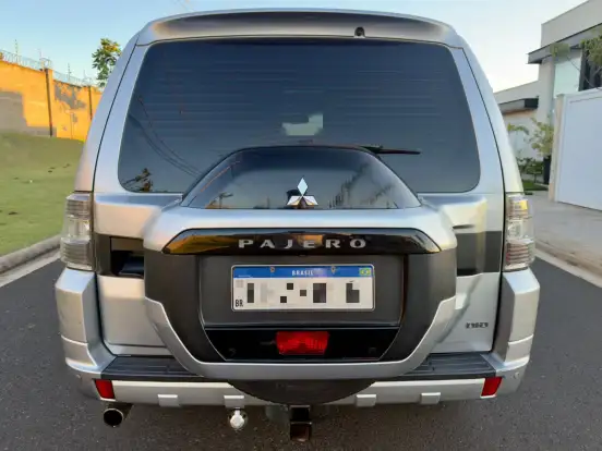 MITSUBISHI-PAJERO FULL-3.2 HPE 4X4 16V TURBO INTERCOOLER DIESEL 4P AUTOMÁTICO MITSUBISHI-PAJERO FULL-2014