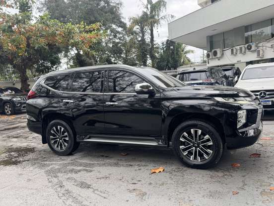 MITSUBISHI-PAJERO SPORT-2.4 16V MIVEC TURBO DIESEL HPE AWD AUTOMÁTICO MITSUBISHI-PAJERO SPORT-2020