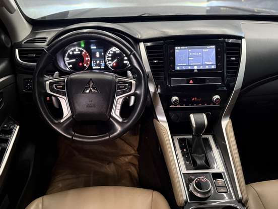 MITSUBISHI-PAJERO SPORT-2.4 16V MIVEC TURBO DIESEL HPE-S AWD AUTOMÁTICO MITSUBISHI-PAJERO SPORT-2020