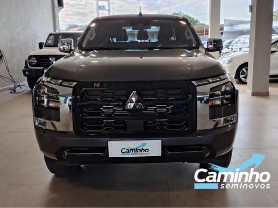 MITSUBISHI-TRITON-2.4 BITURBO DIESEL CD HPE-S 4X4 AUTOMÁTICO MITSUBISHI-TRITON-2025