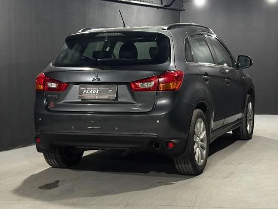 MITSUBISHI-ASX-2015