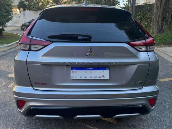 MITSUBISHI-ECLIPSE CROSS-1.5 MIVEC TURBO GASOLINA HPE-S CVT MITSUBISHI-ECLIPSE CROSS-2022