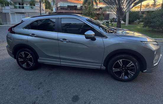MITSUBISHI-ECLIPSE CROSS-2022