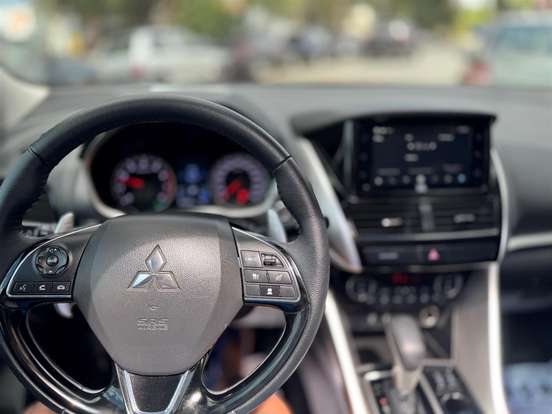 MITSUBISHI-ECLIPSE CROSS-1.5 MIVEC TURBO GASOLINA HPE-S SPORT CVT MITSUBISHI-ECLIPSE CROSS-2023