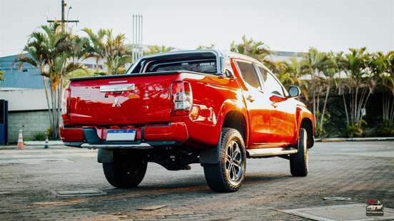 MITSUBISHI-L200 TRITON-2023