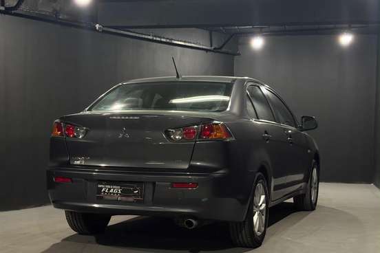 MITSUBISHI-LANCER-2016