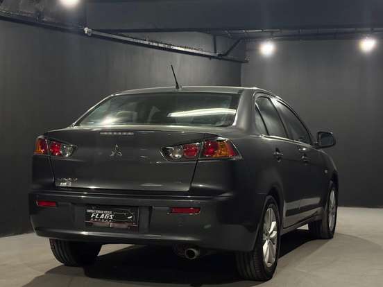 MITSUBISHI-LANCER-2.0 HL 16V GASOLINA 4P AUTOMÁTICO MITSUBISHI-LANCER-2016