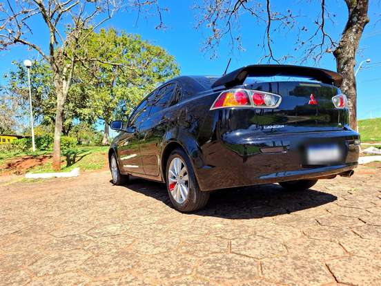 MITSUBISHI-LANCER-2016
