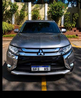 MITSUBISHI-OUTLANDER-2.0 16V GASOLINA 4P AUTOMÁTICO MITSUBISHI-OUTLANDER-2016