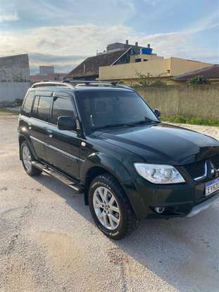 MITSUBISHI-PAJERO TR4-2011