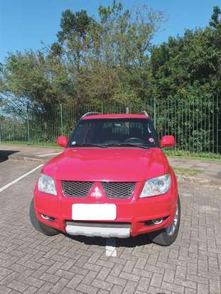 MITSUBISHI-PAJERO TR4-2009