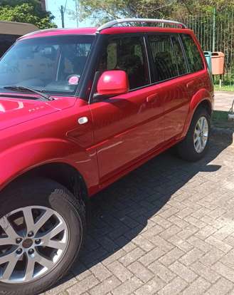 MITSUBISHI-PAJERO TR4-2009
