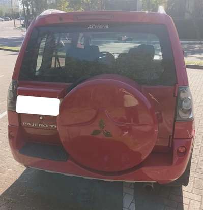 MITSUBISHI-PAJERO TR4-2009