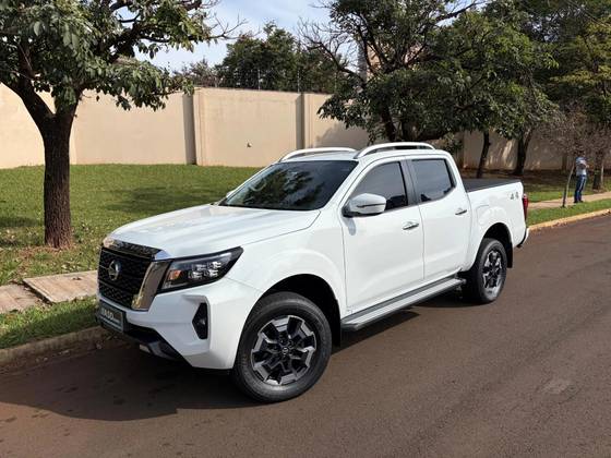NISSAN FRONTIER 2.3 16V TURBO DIESEL XE CD 4X4 AUTOMÁTICO