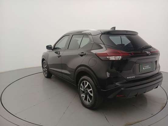 NISSAN-KICKS-2024