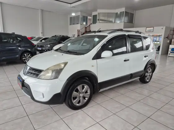 NISSAN LIVINA 1.6 SL X-GEAR 16V FLEX 4P MANUAL