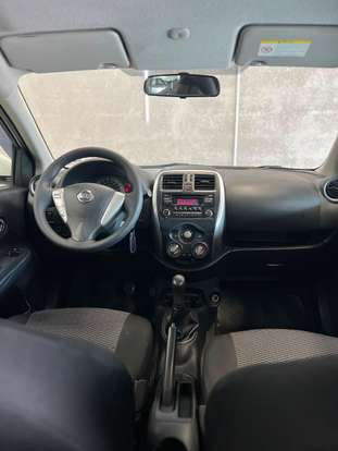 NISSAN-VERSA-2015