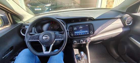 NISSAN-KICKS-2023