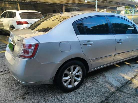 NISSAN-SENTRA-2.0 S 16V FLEX 4P AUTOMÁTICO NISSAN-SENTRA-2010