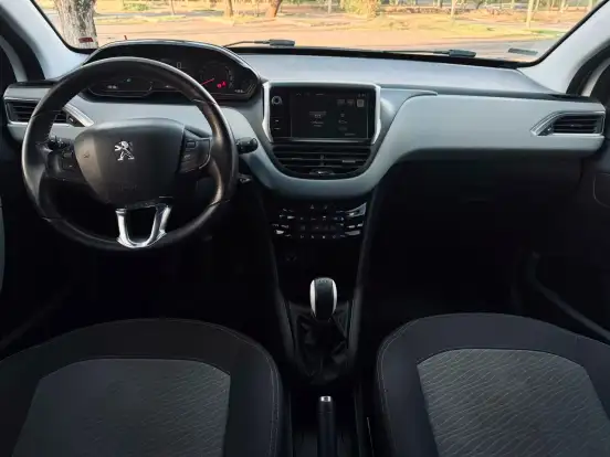 PEUGEOT-208-1.5 ACTIVE 8V FLEX 4P MANUAL PEUGEOT-208-2015